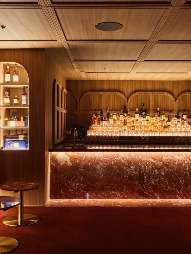 Thomas Saywell Whisky Lounge